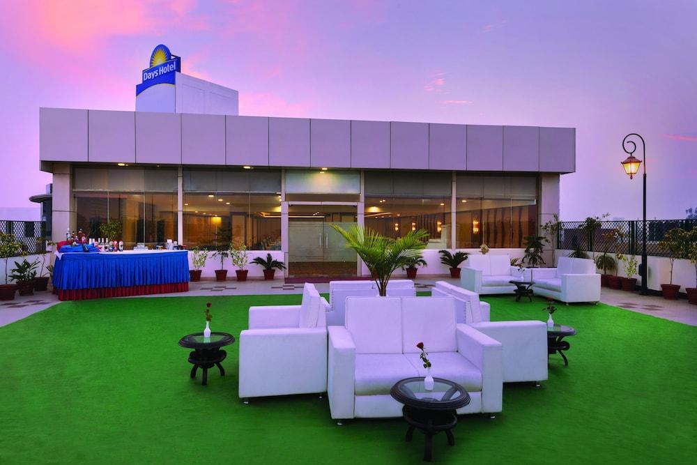 Days Hotel By Wyndham, Jalandhar Exterior photo